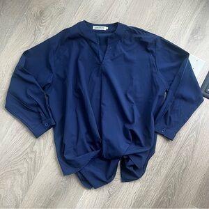 Flowy Blue Top Size Medium